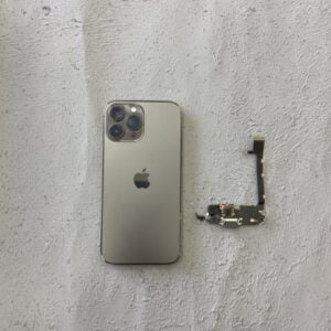iPhone 11 Pro Max Şarj Soketi Değişimi