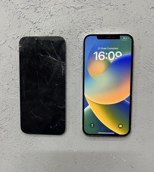 iPhone 14 Pro Ekran Değişimi