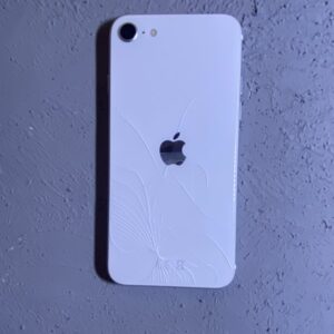 iPhone SE Arka Cam Değişimi