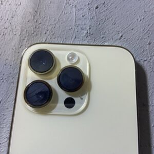 iPhone 14 Pro Kamera Camı Değişimi