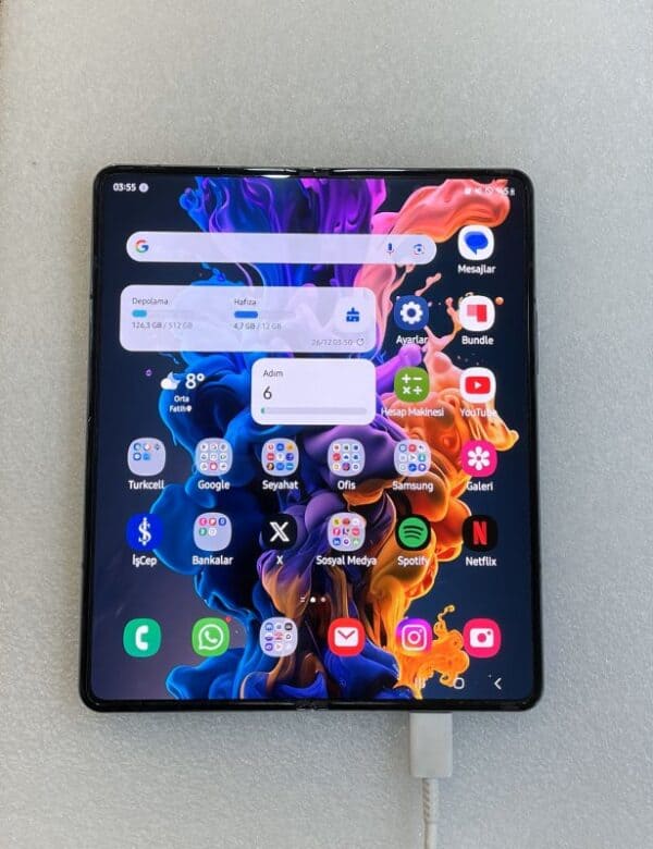 Samsung Galaxy Z Fold 5 Ekran Değişimi